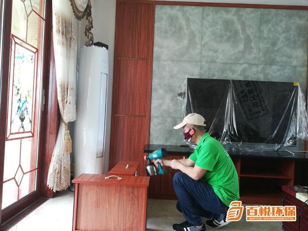 板材散發(fā)的刺鼻氣味有害？是甲醛超標嗎？ 